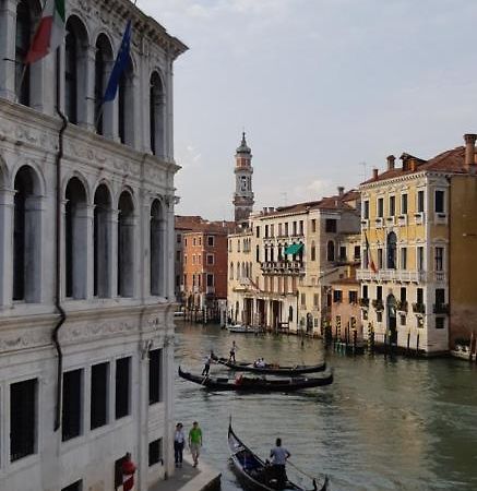 Апартаменты Gondola Show Венеция Экстерьер фото